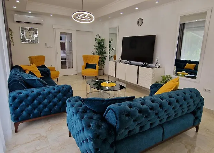 Luxury Villa Aramis