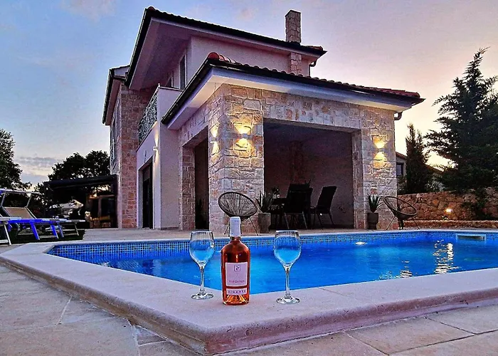Luxury Villa Aramis